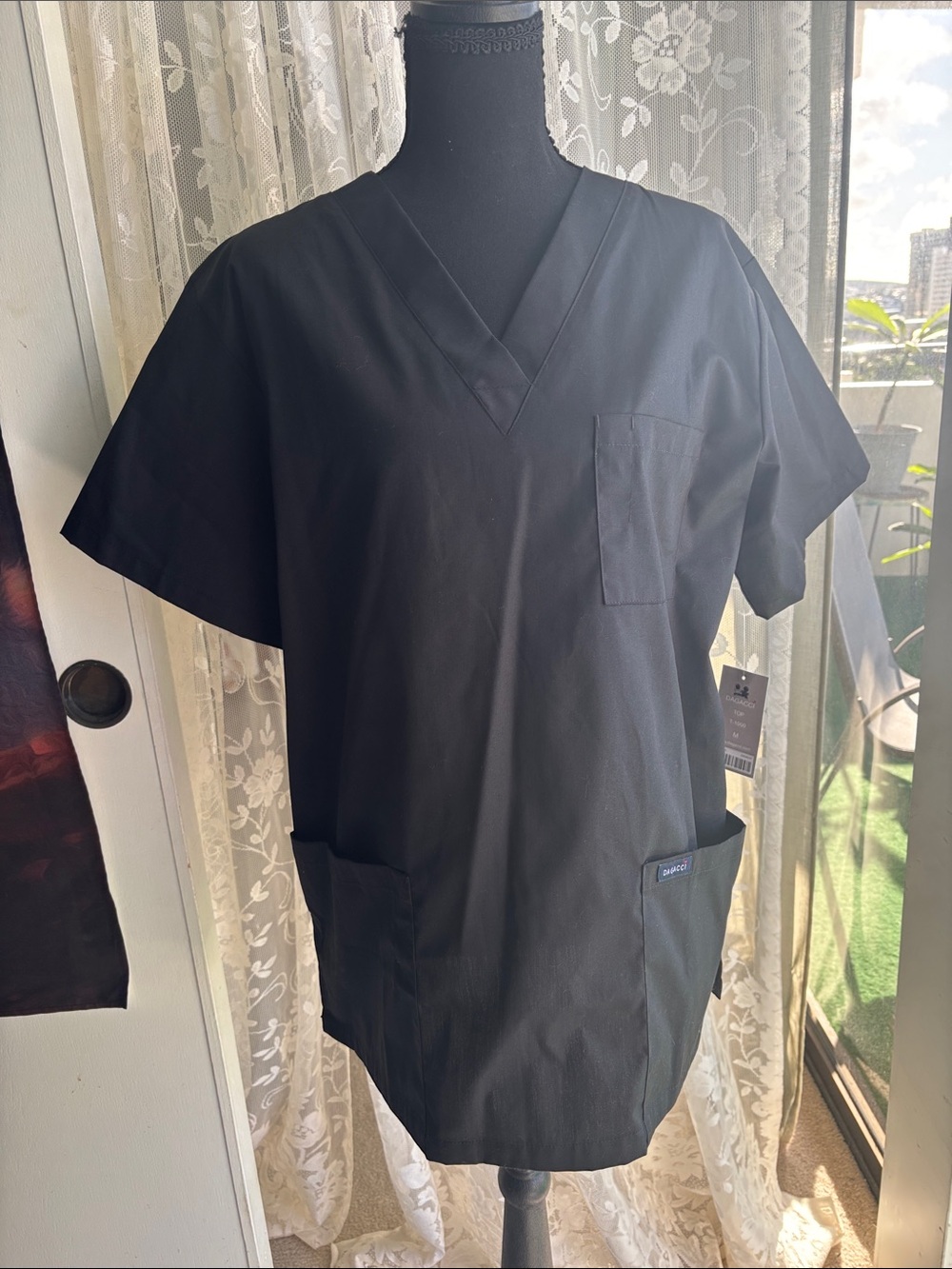 V-Neck Black Medical Scrub Top unisex